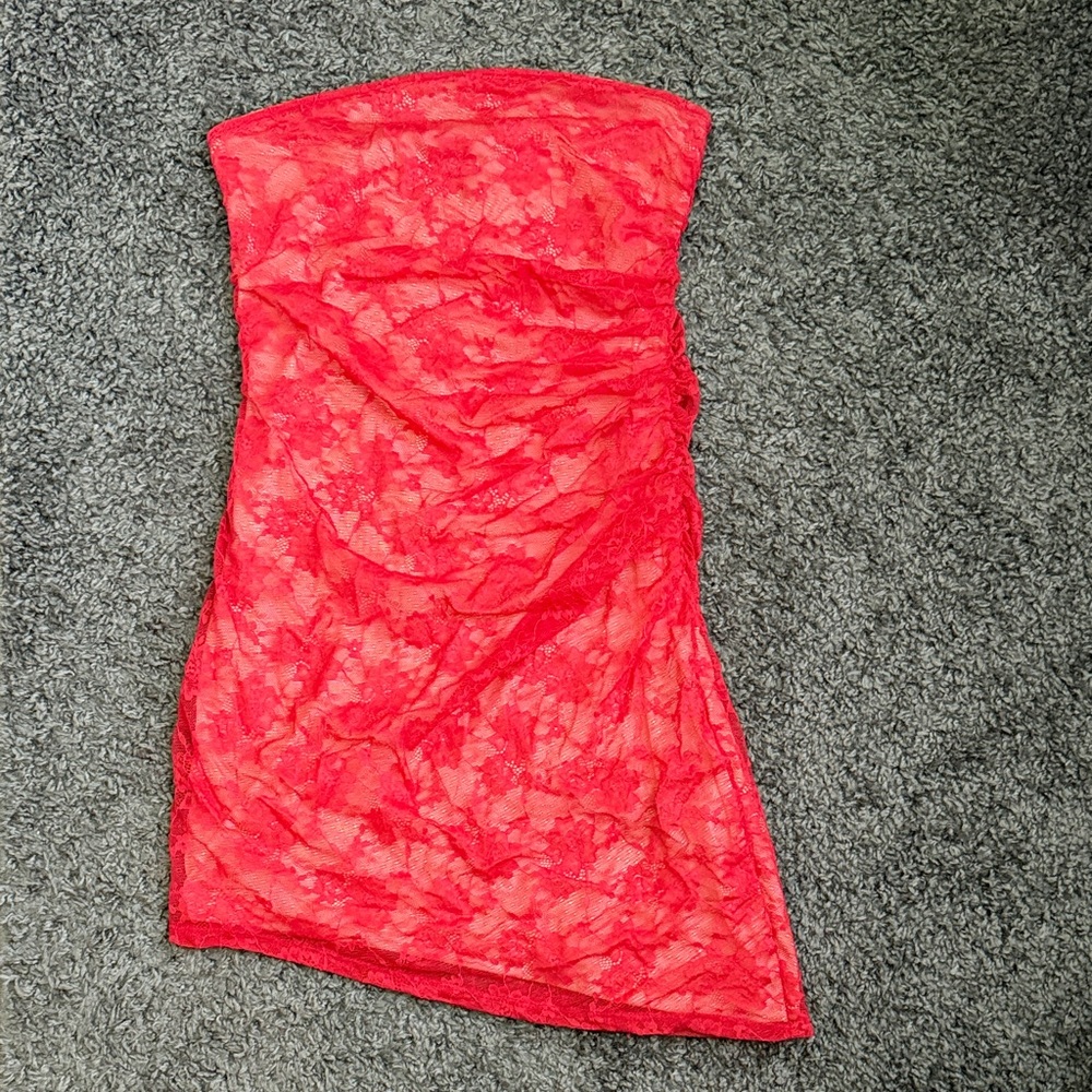 Forever 21 Strapless Red Lace Dress